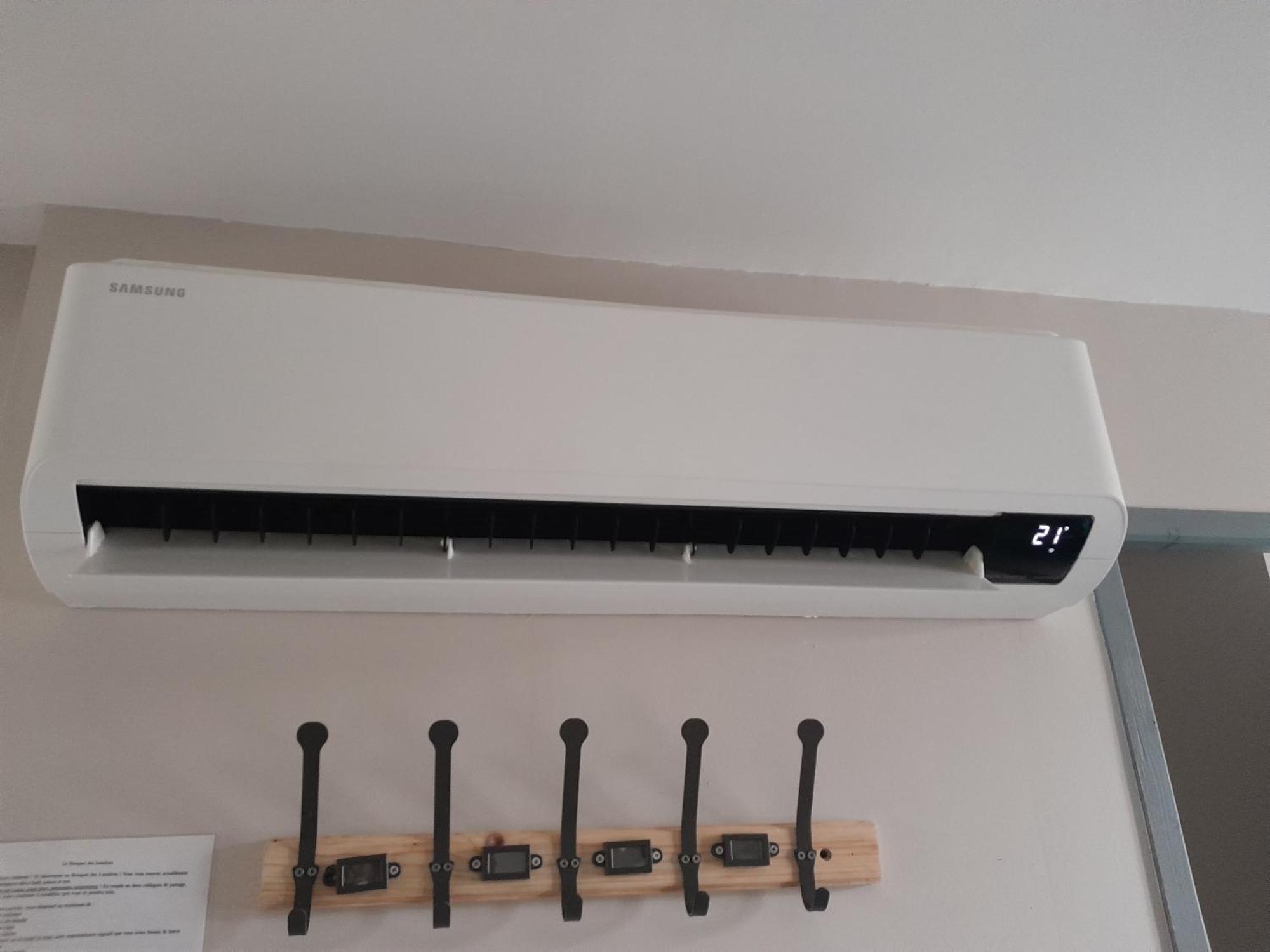 Bosquet, Hotel A Valenciennes Aulnoy-lez-Valenciennes Ngoại thất bức ảnh